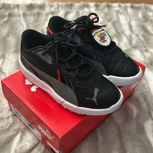 Puma Unisex Toddler Size 10.5c Ferrari R-Cat Machina PS sneakers.
